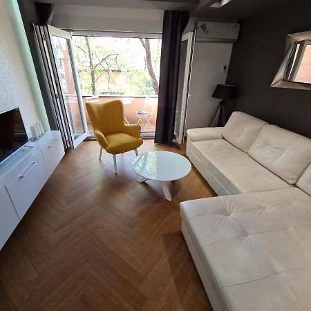 Afrodita Novi Sad Exteriör bild