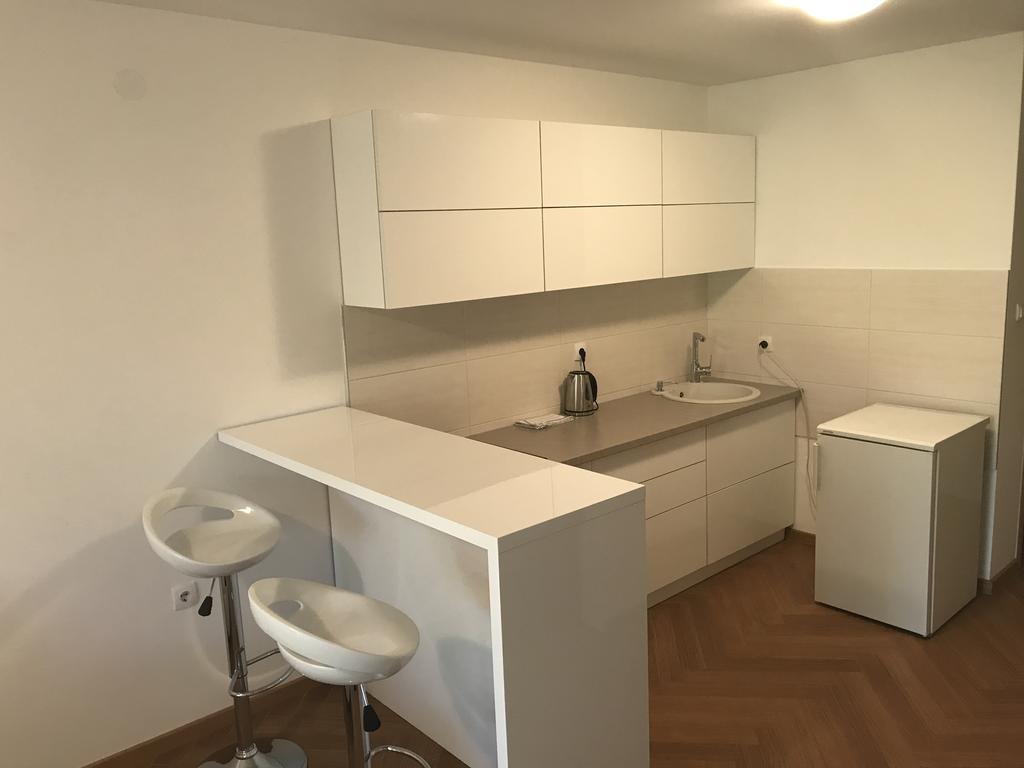 Afrodita Novi Sad Exteriör bild