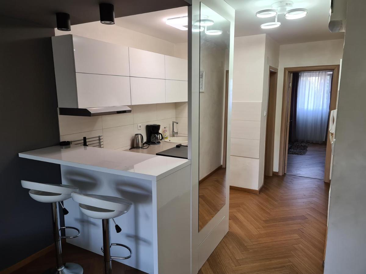 Afrodita Novi Sad Exteriör bild